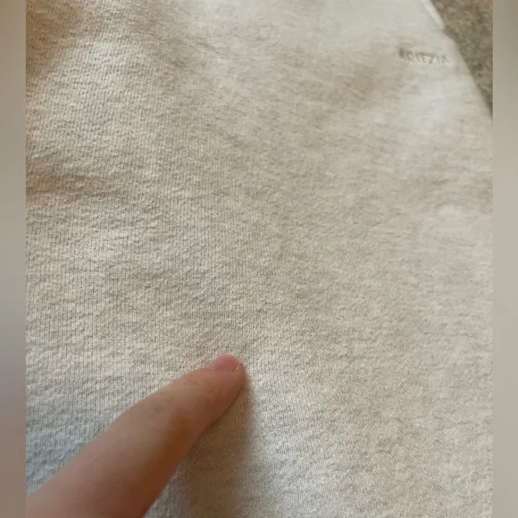 Aritzia Sweatfleece Lounge Set - Picture 6 of 8